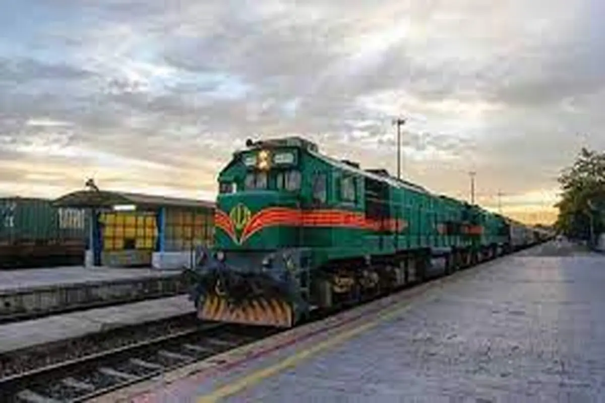 راه اندازی قطار فوق العاده در مسیر تهران - وان
