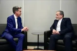 عراقچی در دیدار با وزیر خارجه انگلیس: انگلیس موظف به پیگرد کیفری مقامات صهیونیست به خاطر نسل‌کشی و جنایت جنگی است