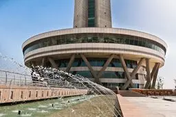 برج میلاد روز اربعین تعطیل است 