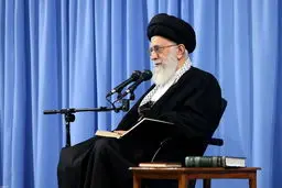 بدون اجازه پدر نمی‌توان به سفر اربعین رفت