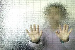 کودک‌آزاری، تجاوز و آدم‌ربایی  با مجازات چند ضربه شلاق
