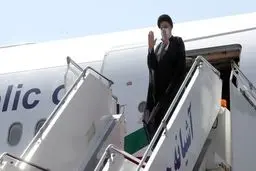 رئیسی وارد مشهد شد

