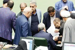 وزیر بهداشت در سراشیبی استیضاح؟