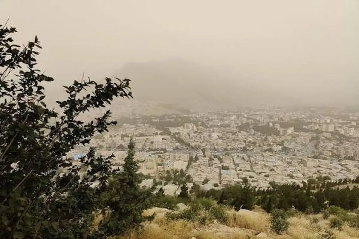 پیش بینی هوای همدان فردا ۱۶ مرداد ۱۴۰۵/ وزش باد شدید به همراه گرد و غبار