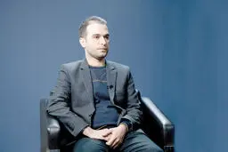 رفع فیلتر گوگل‌پلی 
ربطی به فروش کافه‌بازار نداشت