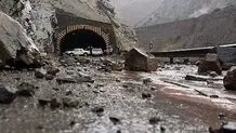پلیس راه: خطر ریزش سنگ در جاده چالوس