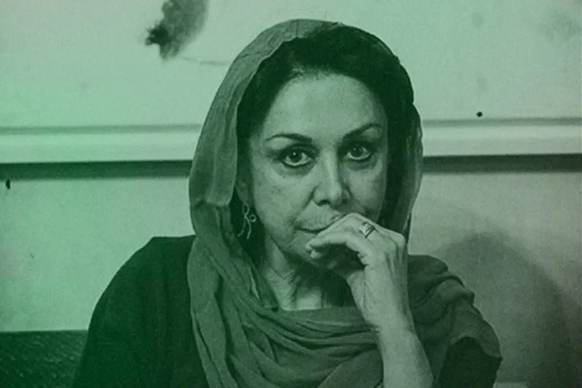 اکران دیدن و بودن درباره مریم زندی در سینماتک موزه هنرهای معاصر تهران + پوستر