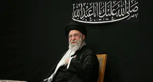 مراسم عزاداری شب عاشورا با حضور رهبر انقلاب اسلامی + تصاویر