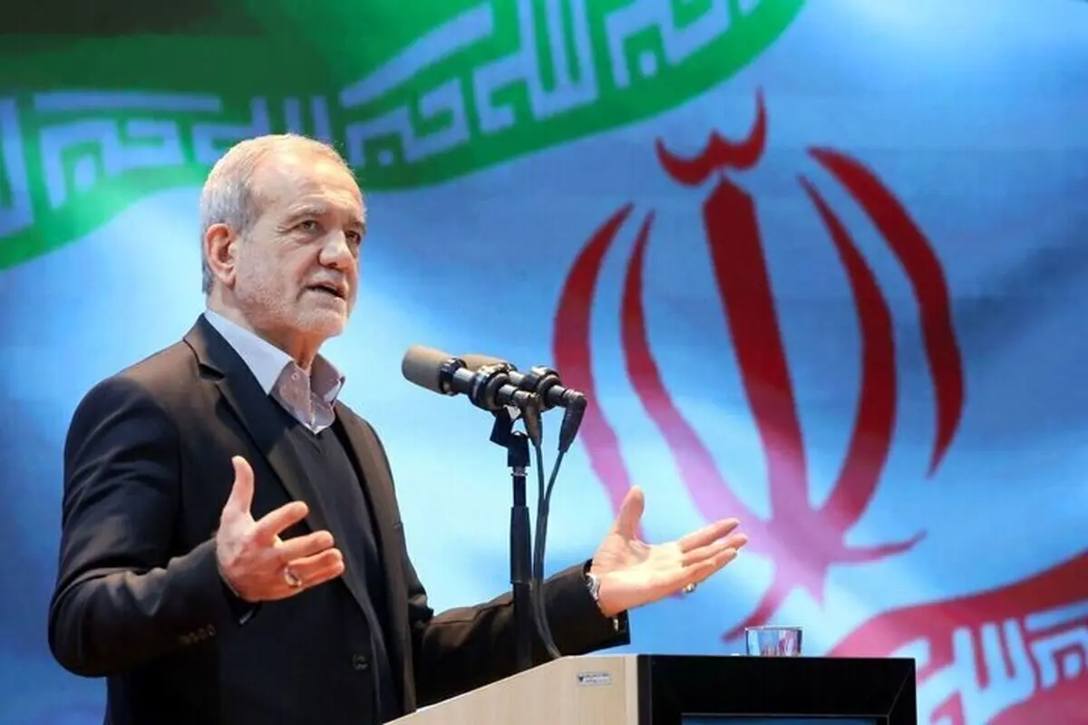 پزشکیان: تعرض به رهبری به منزله جنگ تمام عیار با ملت ایران است