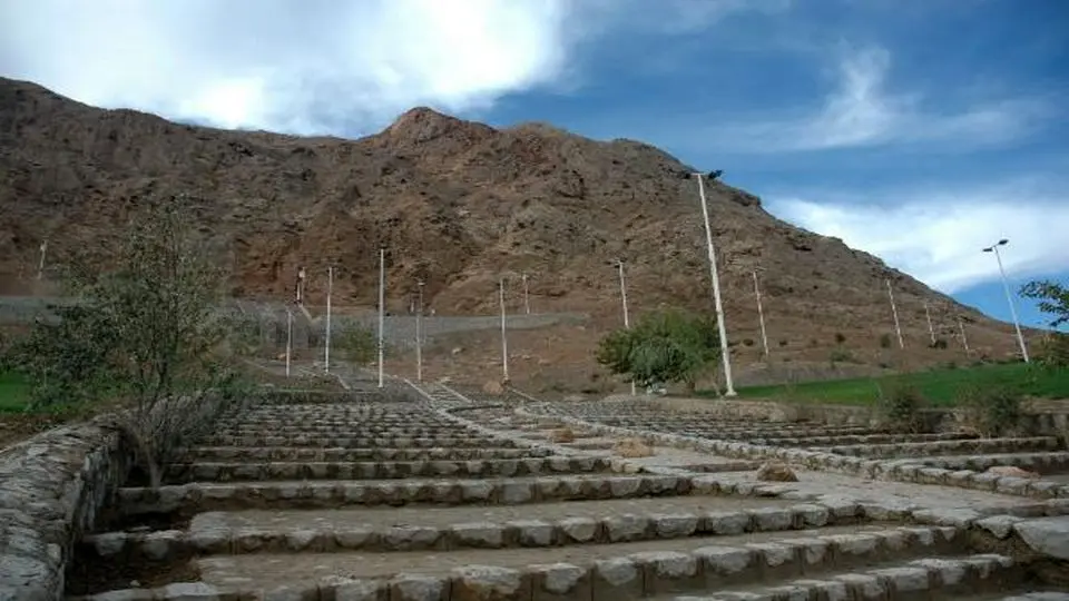 احداث مجموعه ورزشی روباز در پارک کوهستانی قائمیه