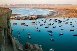 تاکید دولت بر توسعه سواحل مکران با تکیه بر حفظ محیط‌زیست 

