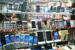 قیمت انواع گوشی موبایل؛ یکشنبه ۲۶ اسفند 