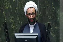 عضو هیات رئیسه مجلس: مدعیان دانستن زبان دنیا یک قطره نفت نفروختند

