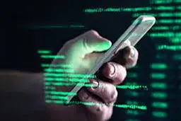 کلاهبردار ی پسر ۱۷ ساله از ۵۰۰ نفر با ارسال پیامک جعلی