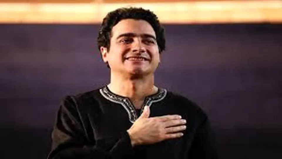 همایون شجریان: هیچ سلاحی، عشق نمیکارد