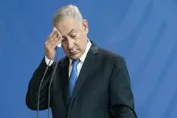 ادعای واهی نتانیاهو: برنامه هسته‌ای ایران باید متوقف شود!