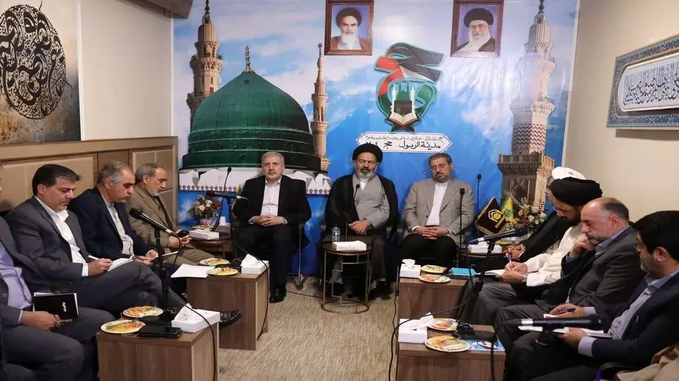 کاروان زائران ایرانی وارد مدینه شد