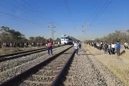 قصه تکراری قطعی برق  و تأخیر  در  اورهال  واگن‌ها