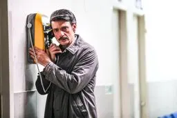 دکتر بهاروند در ذهن زیبا  

