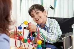 وقت دیدن زخم‌های خاموش است