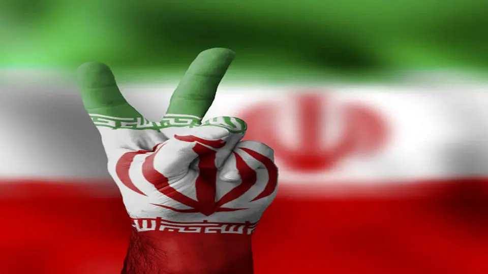 کیهان: ملت اگرچه در هماوردی با غرب هزینه‌ می‌دهد اما نتیجه این منازعه به نفعش است