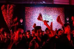 تهرانی‌ها برای مراسم شب‌قدر جمع می‌شوند 