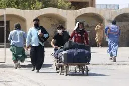طالبان: در حال مذاکره با مقامات ایران برای حل مشکل مهاجران هستیم