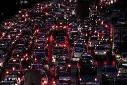 ترافیک سنگین شبانه در راه‌های ورودی مازندران
