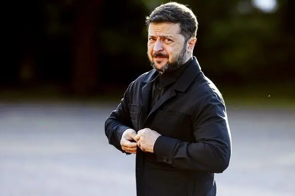 پاسخ زلنسکی به خبرنگاران روس درباره سفر به مسکو: «با یک موشک!» + ویدیو