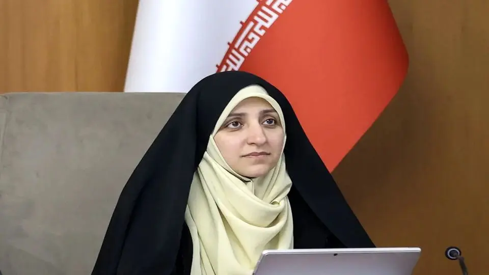 دستورالعملهای جدید برای استخدام رانندگان تاکسیهای عبوری و اینترنتی تدوین میشود