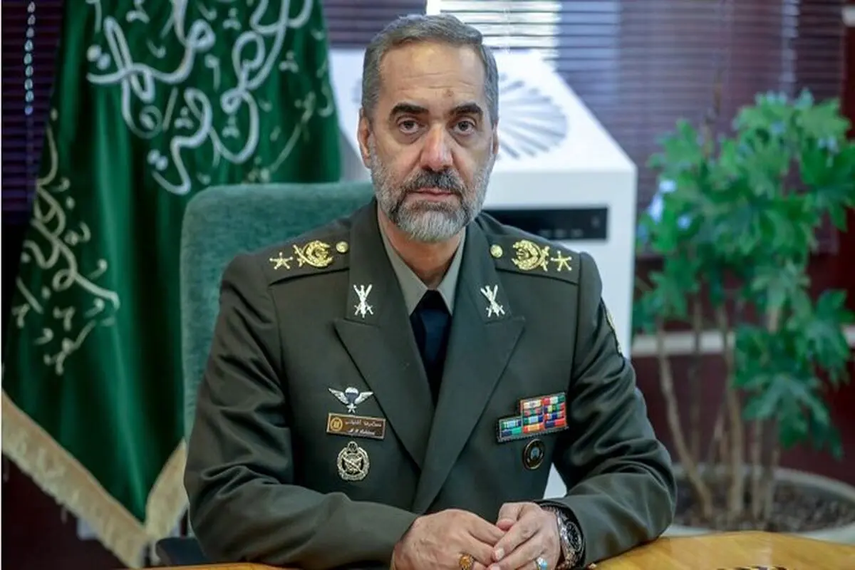 وزیر دفاع: پاسخ ایران به اسرائیل تنها یک هشدار محدود بود