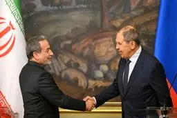 روسیه و چین شرکای استراتژیک قابل دسترس ایران باقی می‌مانند

