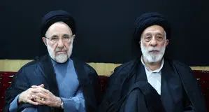 همنشینی هادی خامنه‌ای و خاتمی در یک مراسم عزاداری +عکس