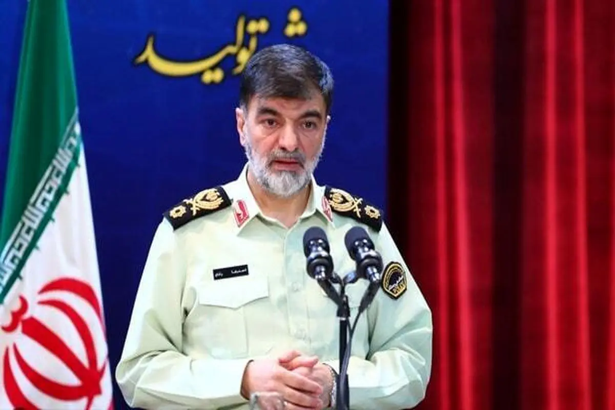سردار رادان: باید مبادی زمینه‌سازی «فتنه‌ها» که می‌تواند از هر ارگانی از جمله نیروی انتظامی باشد را ببندیم/ متوجه خط سیاسی «آشوب» و «فتنه‌انگیزی» دشمنان داخلی و خارجی هستیم

