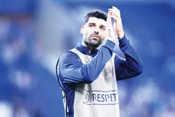 مهدی طارمی را دو‌دستی بچسبید