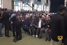 حضور سه فرزند رهبر شهید انقلاب در مراسم بزرگداشت ایشان در مصلای تهران