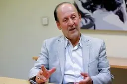 سفیر سابق ایران در انگلستان: چین و روسیه ایران را فقط یک دوست می‌بینند نه متحد استراتژیک/ روابط‌شان را هم براساس منافع ملی‌شان تنظیم می‌کنند نه خواب و خیال

