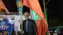وزیر فرهنگ دولت پزشکیان در میدان ولیعصر پرچم‌گردانی کرد + عکس