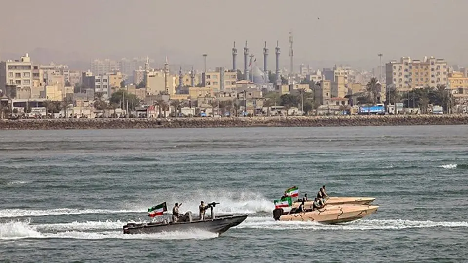 برگزاری نخستین رژه دریایی مشترک ایران و عراق  