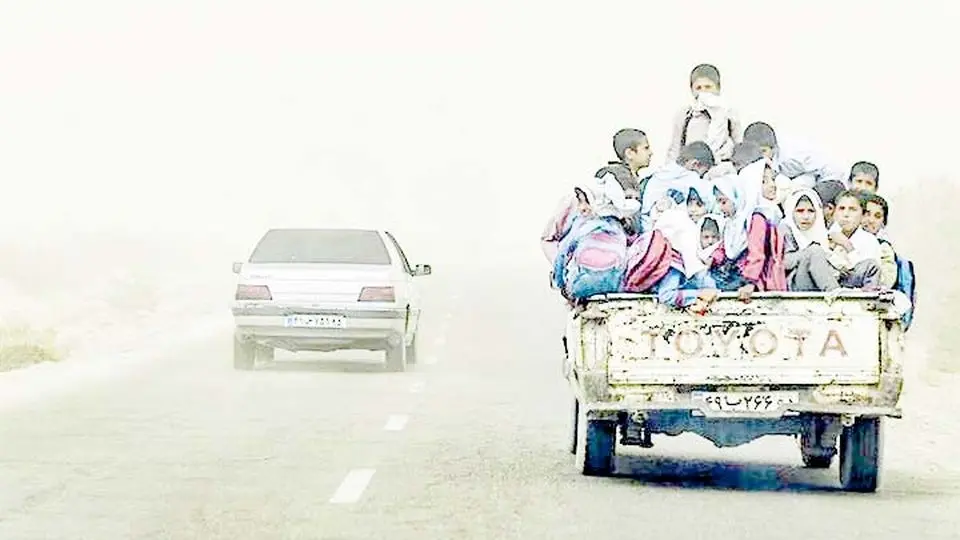 جاده‌های مرگ، مصدومیت و ترک تحصیل