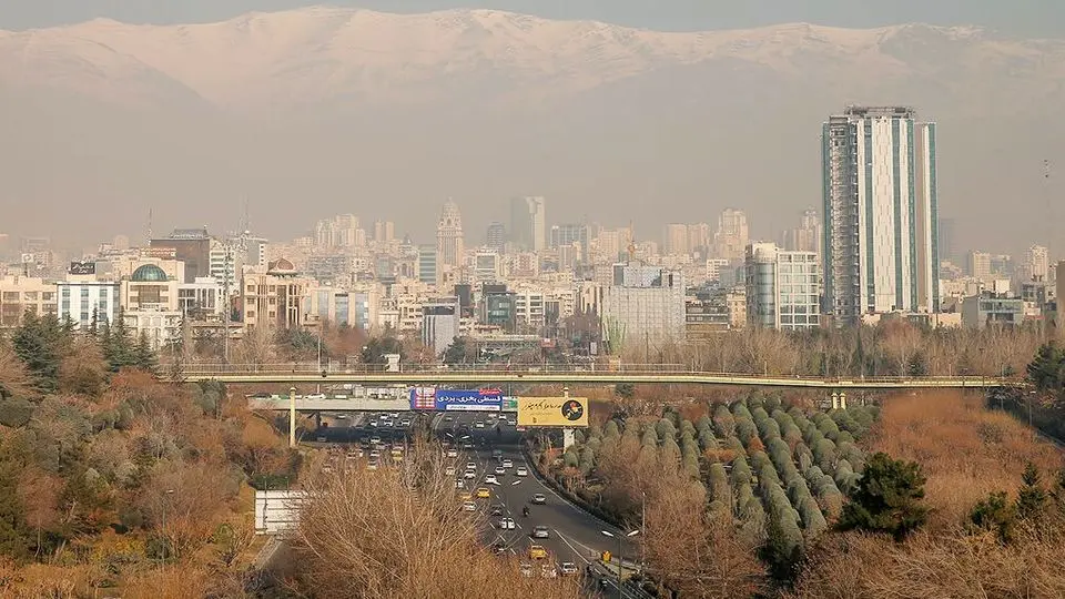 وضعیت هوای تهران همچنان نارنجی است/ ۱۰ نقطه در وضعیت قرمز

