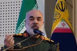 فرمانده نیروی زمینی سپاه: آمریکا در جنگ ۱۲ روزه درخواست آتش‌بس کرد/ ما از هیچ قدرتی واهمه نداریم