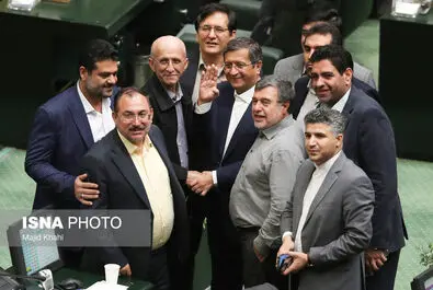همتی در دومین روز بررسی صلاحیت وزرای پیشنهادی پزشکیان