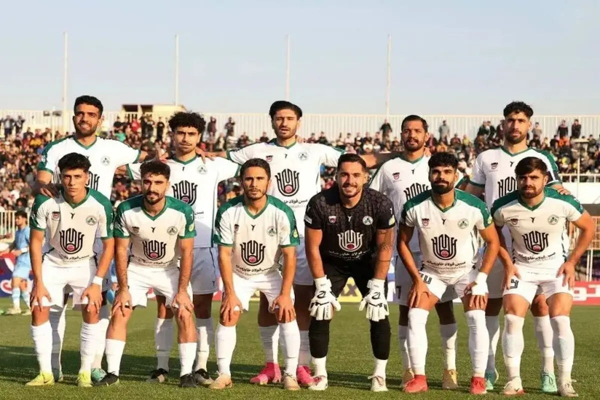 ترکیب ذوب‌آهن برابر تراکتور اعلام شد