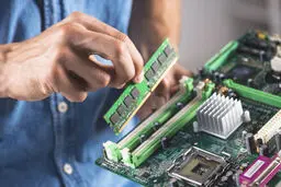 بهترین مادربرد برای کامپیوتر ما چیست؟