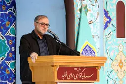 روایت معاون سیاسی نیروی دریایی سپاه از جلسه ترامپ با کارشناسان نظامی آمریکا/ می‌گویند آمریکایی‌ها می‌خواهند با ناو بیایند؛ بفرمایید! در خدمتیم!