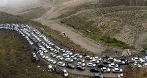 ترافیک نیمه سنگین در جاده چالوس و هراز؛ کندوان یک طرفه می‌شود

