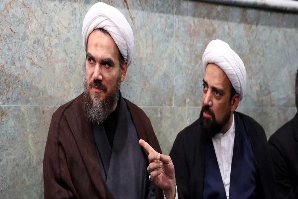 عکس‌های جدید از داماد رهبر شهید که خبرگزاری دولت منتشر کرد