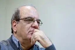 کنایه عباس عبدی به پناهیان که خواستار تعطیلی مدارس شده بود: نظام آموزشی رژیم پهلوی را احیا کنید

