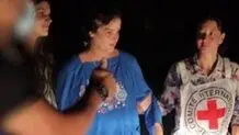 لحظه آزادی دو اسیر آمریکایی توسط حماس/ ویدئو

